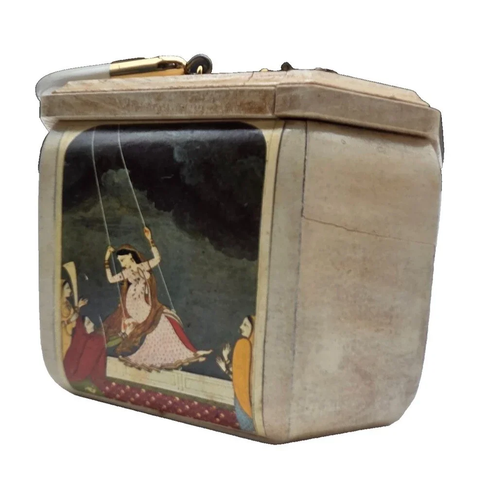 Vintage 1970s Wooden Lacquer Box Purse Indian Motif Felt Lining